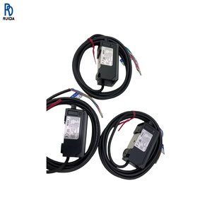 KEYENCE SK-1000 โมดูลหลักของอุปกรณ์ขยายสัญญาณของเครื่องมือวัดไฟฟ้าสถิตแบบออนไลน์ มีสินค้าในสต็อก - Product Image 1