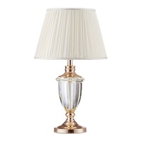 Lampe de table en laiton moderne d'inspiration européenne, haut de gamme, tout en cuivre, design de luxe pour villa, palais, forme de trophée pour salon