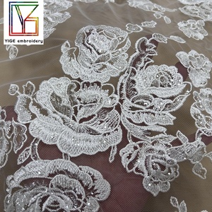 Lusso <span class=keywords><strong>bianco</strong></span> tessuto di pizzo con paillettes da sposa francese da sposa <span class=keywords><strong>Tulle</strong></span> con paillettes ricamo fiore tessuto di pizzo - Product Image 3