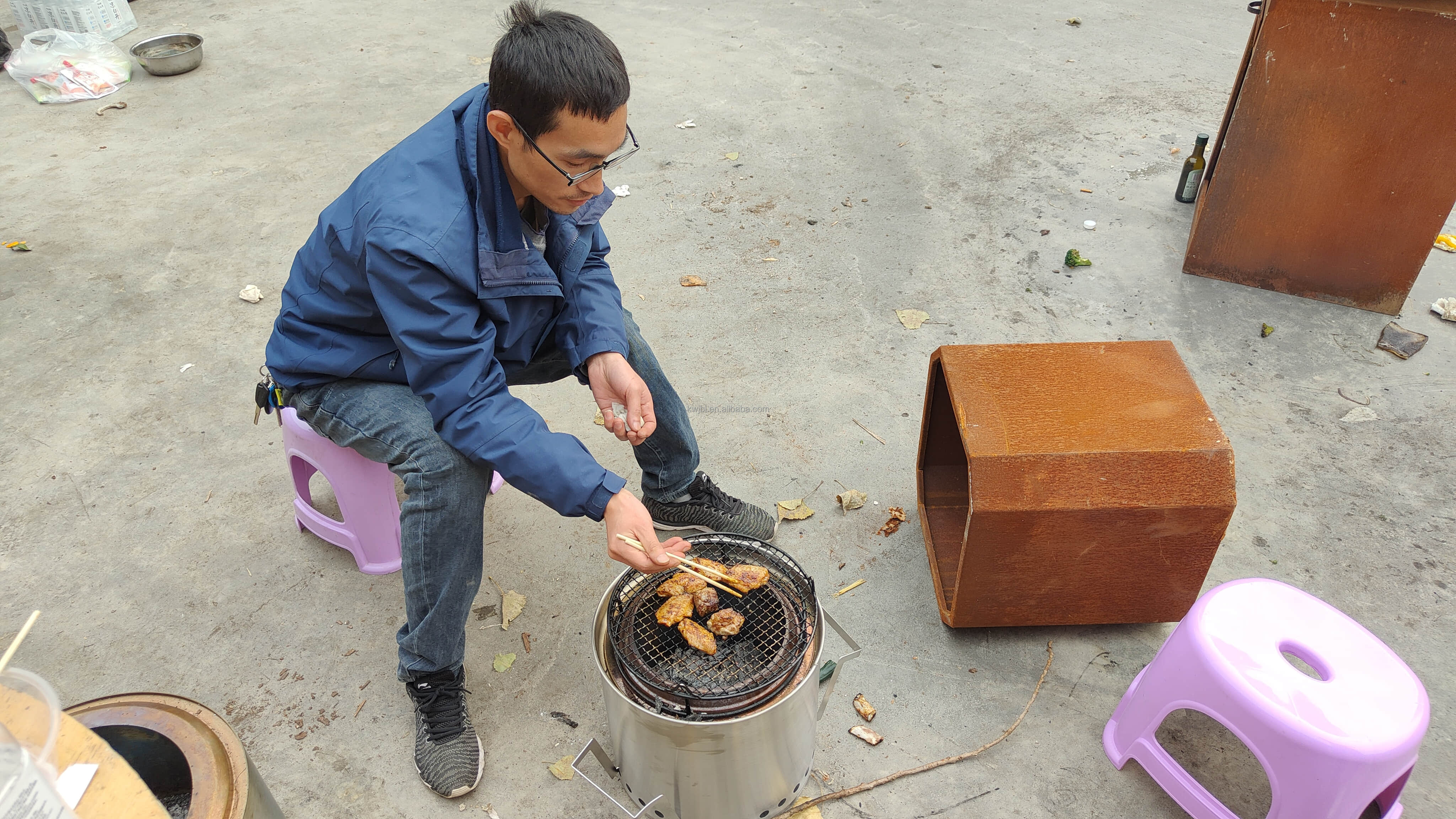 Outdoor Stainless Steel Stove Round Wood Burning Fire Pit Silvery White
