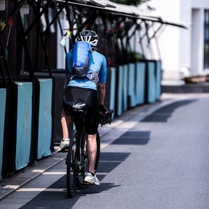 Sac à dos de randonnée pour vélo Rhinowalk de 12 litres, sac à dos pour <span class=keywords><strong>cycliste</strong></span> en plein air, pour les voyages, la randonnée, le cyclisme, le sac à dos de randonnée - Product Image 5