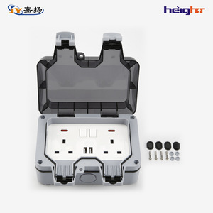 ปลั๊กไฟกันน้ำกลางแจ้งแบบสูง 13A มาตรฐานอังกฤษแบบคู่ พร้อมพอร์ต USB วัสดุ ABS ระดับ IP66 - Product Image 3