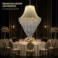 Lustre en perles de cristal acrylique LED, décoration suspendue en forme de diamant, lumière blanche/chaude, intérieur/extérieur, mariage, fête, événement