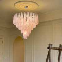 Lustre en verre de Murano pour le salon, la salle à manger et la chambre principale Éclairage de luxe moderne du milieu du siècle avec cadre en fer