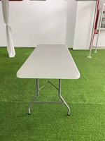 Table pliante d'extérieur durable en fer forgé de 1,83 m x 76 cm, style contemporain, pour hôtels, traiteurs, mariages et fêtes