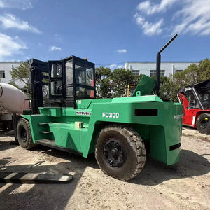 Carretilla elevadora usada FD300 Precio barato excelente rendimiento Carretilla elevadora usada FD300 en venta - Product Image 1