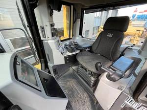 Hot Sell <b>Used</b> CAT D9R Bulldozer High Quality Low Price CAT Crawler Tractor D6r D7r D6h D7h D8r Dozer <b>Machine</b> - Product Image 3