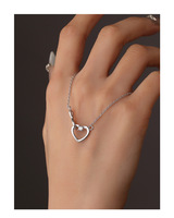 Collier tendance plaqué or 18 carats avec breloque bohème, pendentif cœur en zircon serti griffe, chaîne à maillons de 20 pouces en laiton