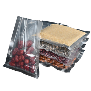 Sacchetti Sottovuoto per Alimenti in Plastica Goffrata di Varie Dimensioni, Grado Alimentare, Disponibili in Stock - Product Image 1