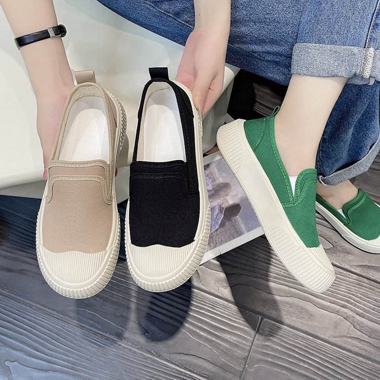 2024 New Style Wholesale China Fashion Women Shoes Slip-ons Flat
