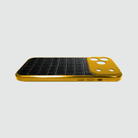 Populaire à Dubaï Étui de luxe 2 en 1 pour iPhone 17 Véritable gaufrage Croc en peau de vache et détails en métal de qualité supérieure