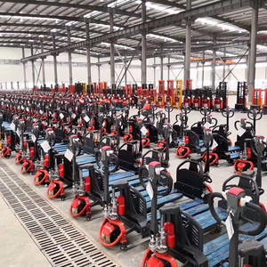 Transpaleta eléctrica completa de 1,5 toneladas y 1500kg con producto de carretilla elevadora eléctrica con batería de litio de fácil operación - Product Image 3