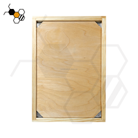 Équipement d'apiculture : Nouveau couvercle intérieur de ruche australienne enduit de cire avec trous de ventilation triangulaires et panneau d'évacuation des abeilles