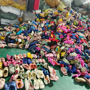 Fornitori all'ingrosso di articoli usati per negozi dell'usato, scarpe usate da uomo in blocco, scarpe sportive di seconda mano - Product Image 4