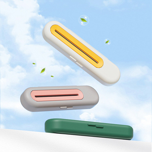 Bán buôn Pet Nước hoa xả rác hộp sạch mùi loại bỏ mùi hôi vật nuôi làm sạch chải chuốt Sản phẩm vật nuôi khử mùi - Product Image 1