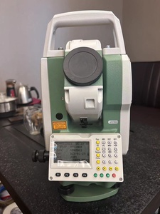 Station totale FOIF RTS-102 avec précision de 2'' et carte Bluetooth pour la topographie - Product Image 3