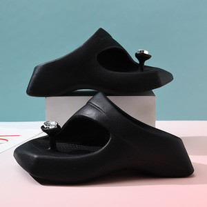Guru – tongs à plateforme pour femmes, sandales d'été blanches à bout carré en EVA, chaussures de plage antidérapantes et respirantes - Product Image 4