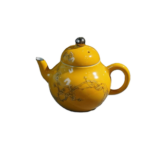 Service à thé en porcelaine octogonale « Whispering Plum » – Vaisselle de thé dorée jaune impérial - Product Image 1