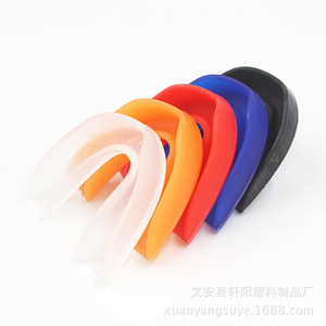 Protector Bucal de Silicona Moldeable Universal para Adultos, Equipo de Protección Deportiva para Boxeo - Product Image 5