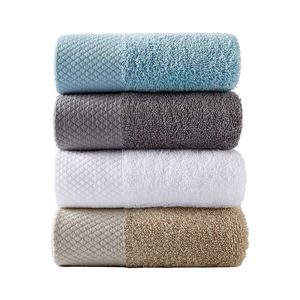 Aumentare l'asciugamano ispessente dell'asciugamano bianco in cotone pieno non fa cadere i capelli LOGO di colore su misura 2024 all'ingrosso - Product Image 1