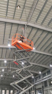 Ventilateur de plafond HVLS économique de 5 m de diamètre avec fonctionnement silencieux de 38 dB et économie d'énergie de 30 % pour les magasins de détail - Product Image 3