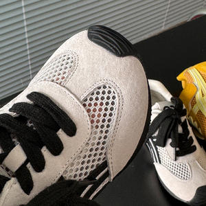 Zapatillas de Verano 2025 de Nuevo Estilo para Niños, Calzado Transpirable de Malla Sencilla con Suela Blanda para Estudiantes, Casual para Niños y Niñas - Product Image 5