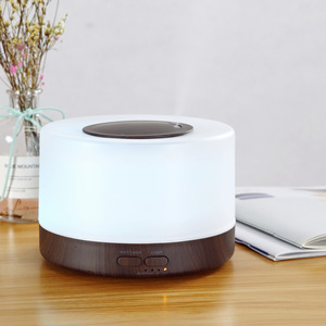 Diffuseur d'aromathérapie à grain de bois, humidificateur ultrasonique de 0,5 à 1 L avec lumière LED et télécommande pour usage domestique et commercial - Product Image 3