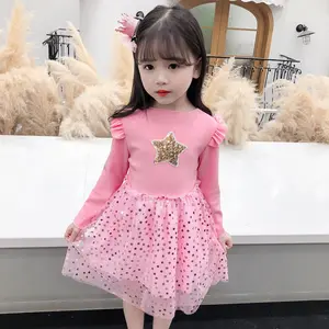 1-6歳の女の子のためのトップセールス高品質のふくらんでいるドレスパーティードレスAライン長袖膝丈プリンセスOネックドレス