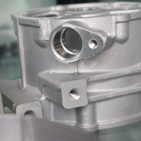Boîtier en aluminium moulé sous pression OEM, composants de précision résistants à la corrosion avec revêtement en poudre, fabricant de pièces usinées CNC