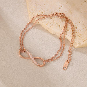 Basquesun สร้อยข้อมือสแตนเลสสตีล8รูปทรงเรียบง่ายใหม่ล่าสุดรุ่นเกาหลีฝังเพทายทันสมัย - Product Image 5