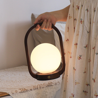 Décor de dôme en verre LED d'usine, sans fil 2000mAh 3d veilleuse couleur changeante led d'ambiance pour chambre à coucher