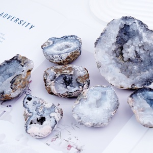 Piedras curativas de cuarzo de cristal Natural de alta calidad, espécimen Mineral, geodas Trancas - Product Image 1