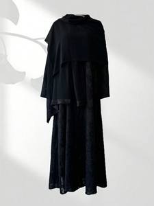 Vêtements Abaya pour femmes, robe musulmane Loriya, motif personnalisé, tissu satiné, abaya à manches chauve-souris, modèles d'abaya - Product Image 3