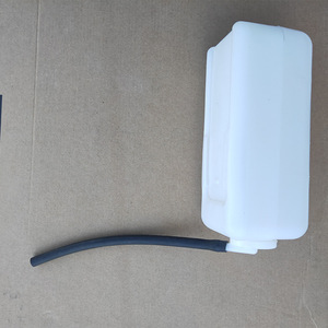 Tanque de expansión de plástico para vehículos eléctricos Changhe 462 Hafei Songhuajiang, con volumen y grosor personalizables. - Product Image 2