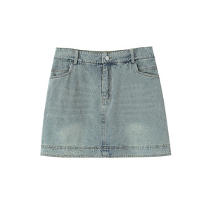 Minifalda Vaquera de Cintura Alta Happy Plus, Corte en A, Color Azul Claro, Algodón, Tallas Grandes, Diseño Casual con Bolsillos - Product Image 4