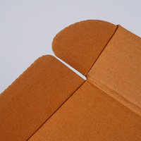 Boîte d'emballage en papier à plat avec logo personnalisé, boîte en carton ondulé découpée, boîte d'expédition pliable en kraft