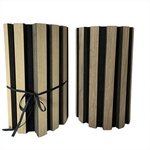 Oditoryumlar için Polyester esnek tabanda MDF Slat desenleri ile dinamik kavisli akustik sistem - Product Image 1