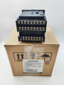 Termostato <span class=keywords><strong>Honeywell</strong></span> DC2900-CE-1FO-100-000-00-0 projetado para regulação térmica precisa em ambientes industriais para caldeiras - Product Image 5