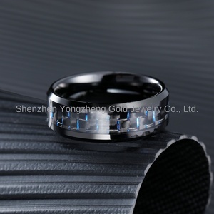 Tg Đen <span class=keywords><strong>tungsten</strong></span> carbide <span class=keywords><strong>Ring</strong></span> với sợi carbon <span class=keywords><strong>Inlay</strong></span> cho nam giới bán buôn Wedding Bands - Product Image 4