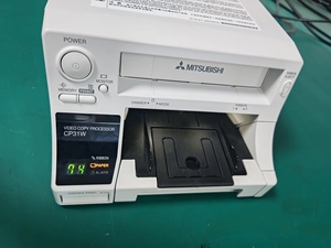 Imprimante jet d'encre Mitsubishi CP31W-Z d'occasion - Garantie 1 an Connectivité USB/WiFi/Ethernet - Product Image 1