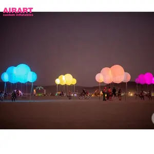 Nube inflable LED de decoración de playa para exhibición
