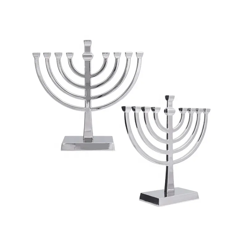 Offre Spéciale Vintage Juif Décoratif En Métal Antique Menorah Candélabre Rétro Grand Bougeoir Pour La Décoration De La Maison Top Fournisseur