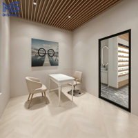 Conception d'intérieur personnalisée pour magasin d'optique, étagère murale LED pour l'affichage des lunettes, mobilier de magasin d'optique, comptoir îlot pour lunettes
