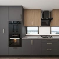 Meubles de cuisine modernes personnalisables en bois massif à panneaux plats, finition laquée, avec évier, crédence et robinet, pour villas
