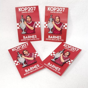 Pins de solapa personalizados al por mayor de clubes de fútbol de la FIFA, pins de esmalte suave y duro, personajes de anime y dibujos animados, logotipos de cuello, temáticas de cruz - Product Image 4