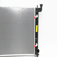 Radiateur automobile HanBo de haute qualité pour AZT240 2000-2004 OE 1640022190 avec garantie de 12 mois