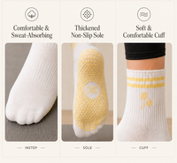 Chaussettes de yoga sportives en tricot pour femmes, avec logo personnalisé, en coton, à rayures, avec revers, chaussettes de ballet antidérapantes, chaussettes de Pilates