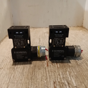 Plc Lot of <span class=keywords><strong>2</strong></span> - 16 Zvrk-m20 สวิตช์นิรภัย (sp265) สำหรับสินค้ารับประกัน - Product Image 1