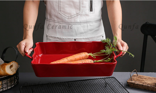 17 inch Baking dish with handle