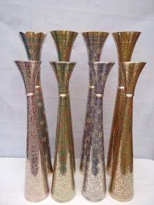 Trending Koperen Bloemenvaas Met Feeën Patronen Religieuze Huisdecoratie Verkrijgbaar In Bulkhoeveelheid - Product Image 3